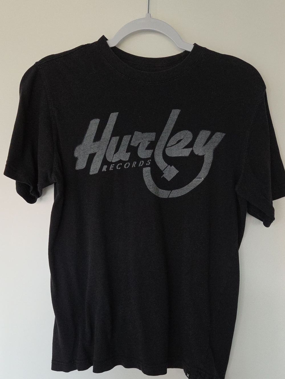 Hurley Black Short-Sleeve Tee with Gray Script Logo
